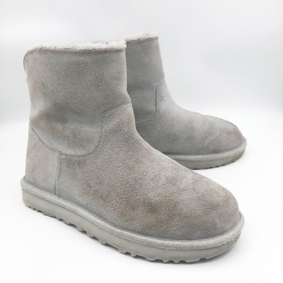 UGG Shoes - UGG Classic Zip It Mini Gray Fur Lined Suede Boots Womens 8